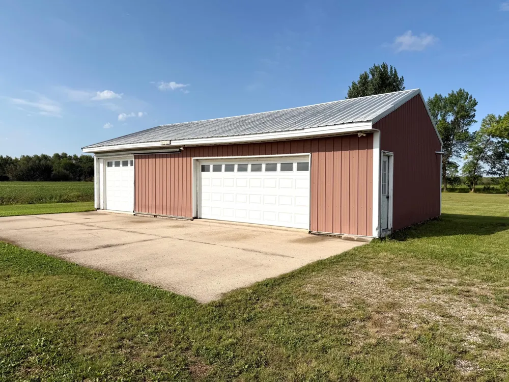 28707 350th Avenue Roseau, MN 56751