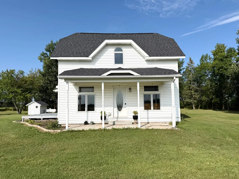 28707 350th Avenue Roseau, MN 56751
