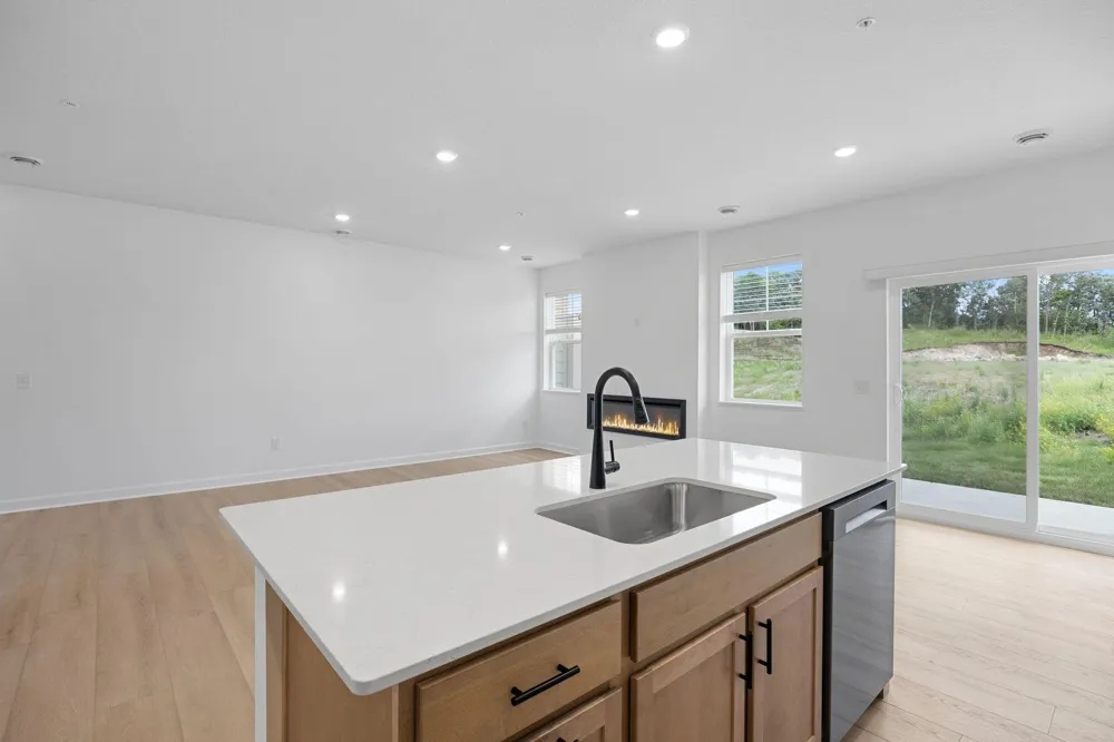 3524 Trails End Circle Eagan, MN 55123