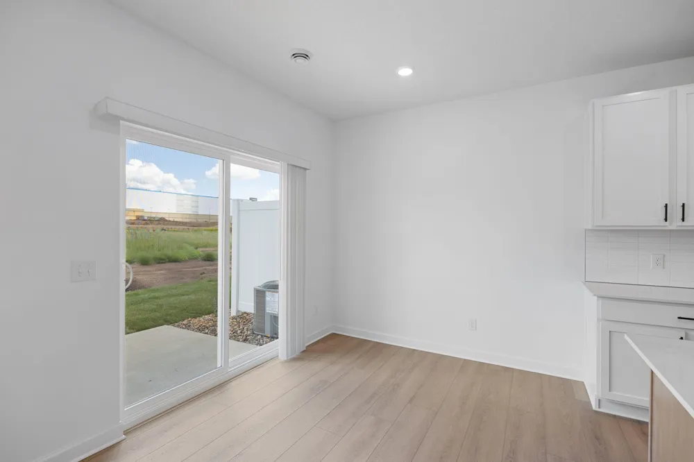 3524 Trails End Circle Eagan, MN 55123