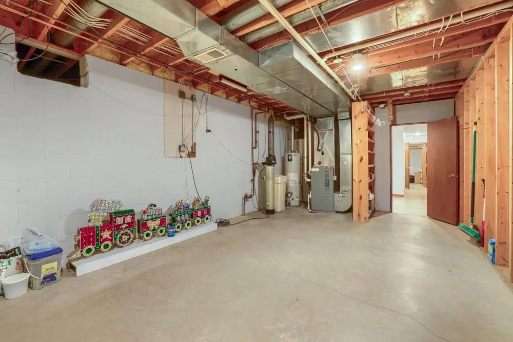 1411 Ridgewood Court Hastings, MN 55033