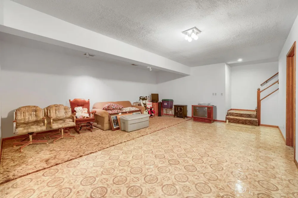 1411 Ridgewood Court Hastings, MN 55033