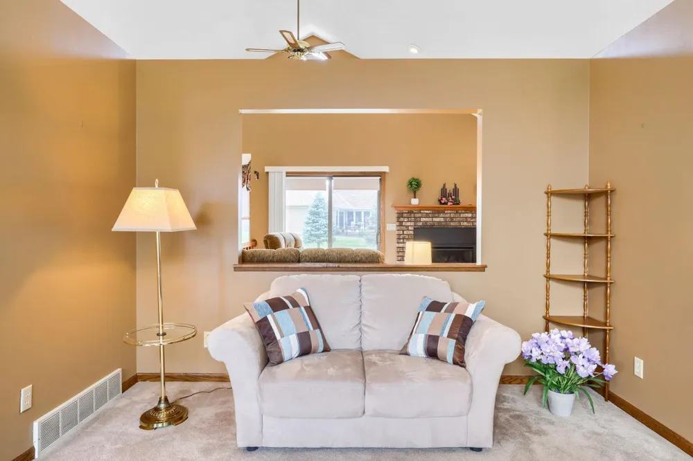 1411 Ridgewood Court Hastings, MN 55033