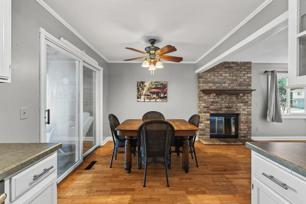 16614 Terrey Pine Drive Eden Prairie, MN 55347