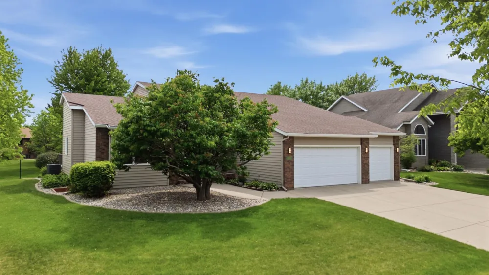 2608 25th Avenue S Fargo, ND 58103