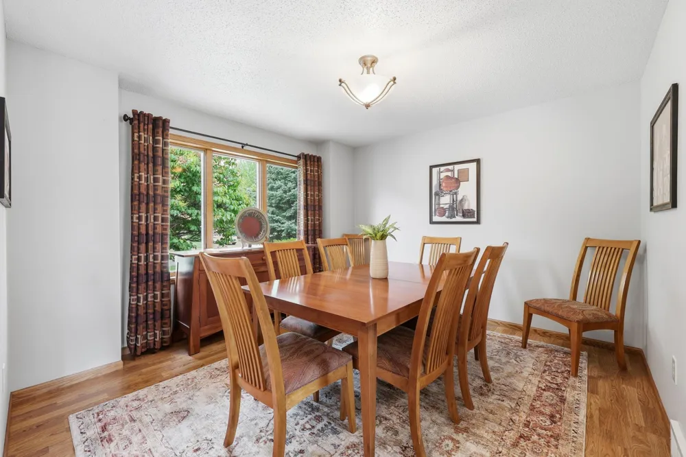 2608 25th Avenue S Fargo, ND 58103