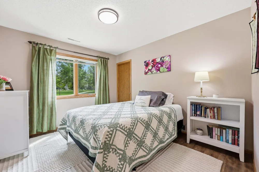 2608 25th Avenue S Fargo, ND 58103
