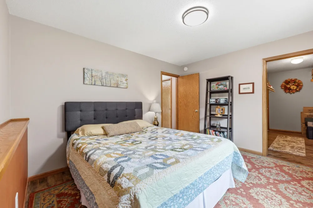 2608 25th Avenue S Fargo, ND 58103