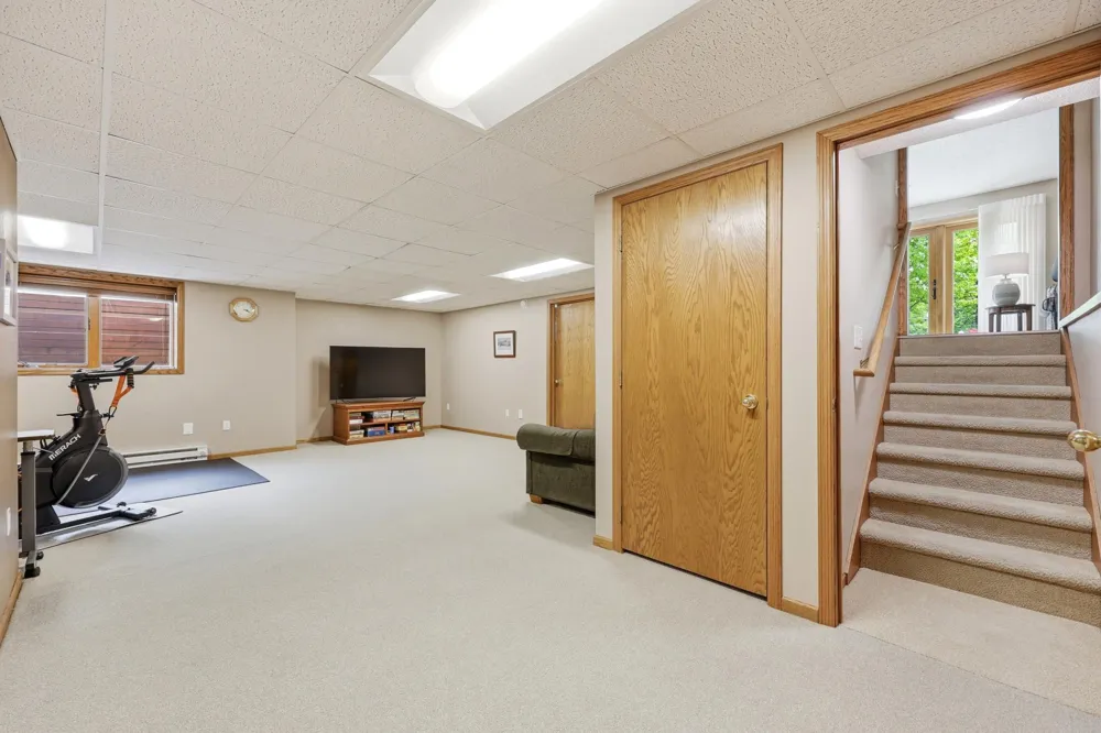 2608 25th Avenue S Fargo, ND 58103