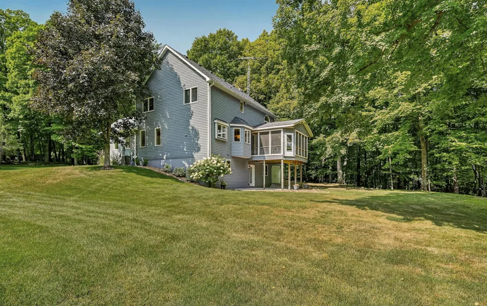 25797 611th Street Mantorville, MN 55955