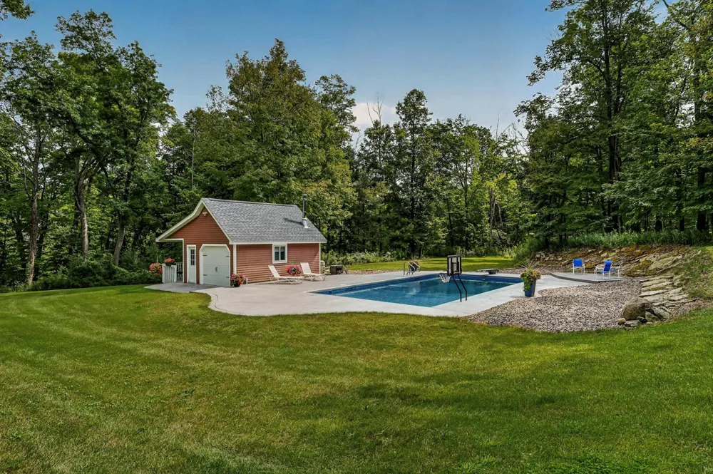 25797 611th Street Mantorville, MN 55955