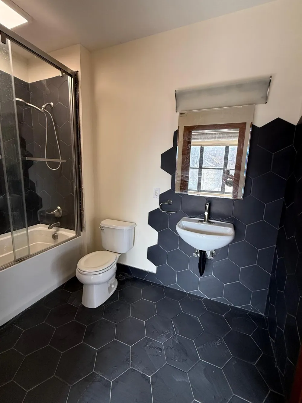 15 E Franklin Avenue E #332 Minneapolis, MN 55404
