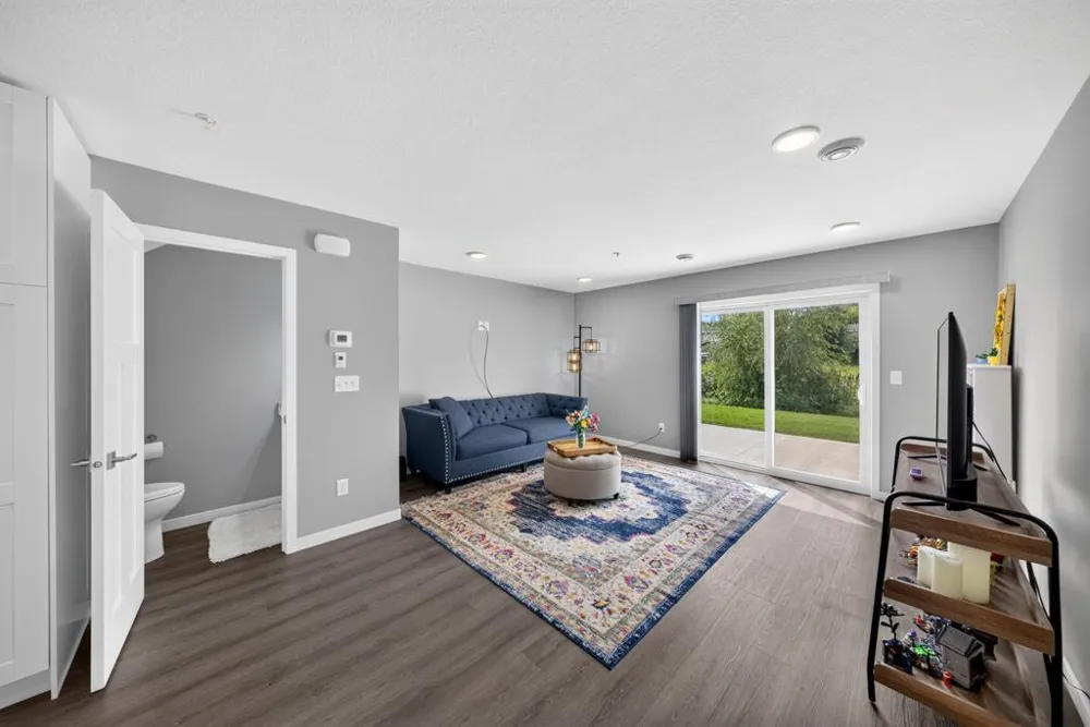 1843 Daniel Lane NE Stewartville, MN 55976