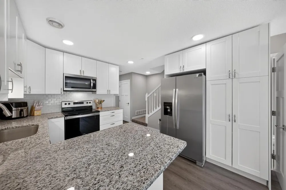 1843 Daniel Lane NE Stewartville, MN 55976