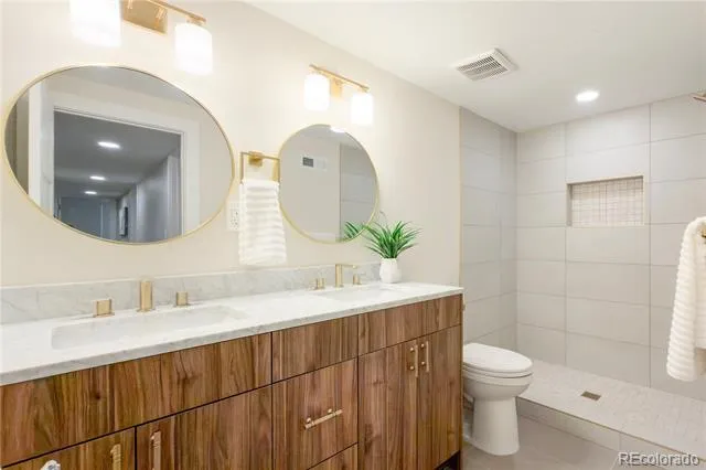 2590 Grape Street Denver, CO 80207