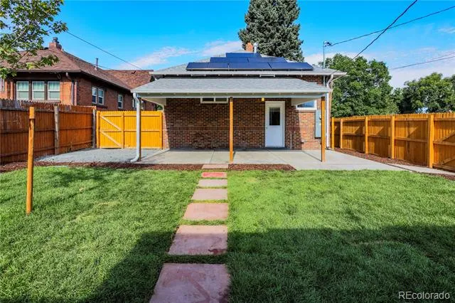 2590 Grape Street Denver, CO 80207