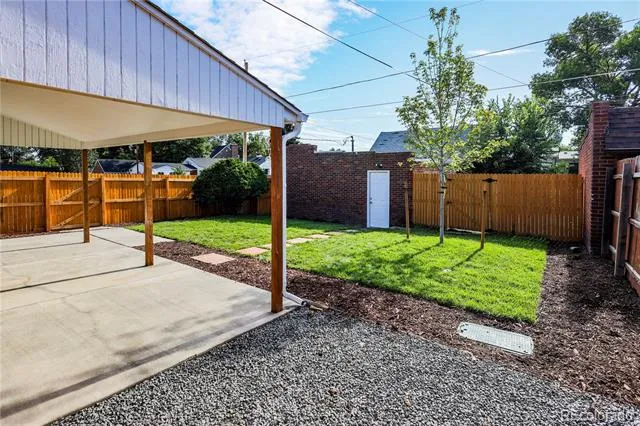 2590 Grape Street Denver, CO 80207