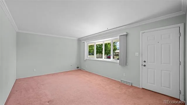 1719 Wynkoop Drive Colorado Springs, CO 80909