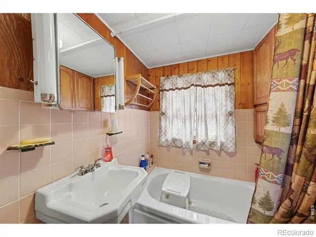 31720 Poudre Canyon Road Bellvue, CO 80512