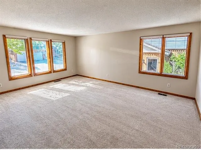 15956 E Crestridge Circle Centennial, CO 80015
