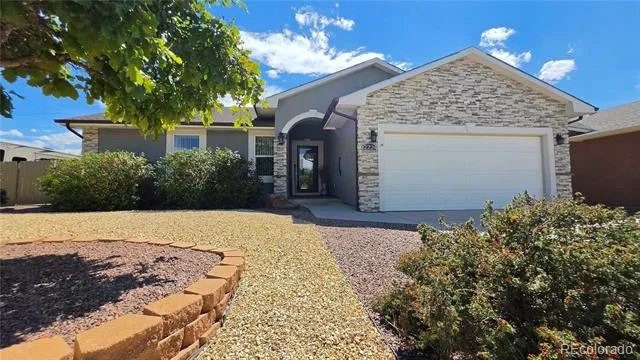 2224 Crestwood Lane Pueblo, CO 81008