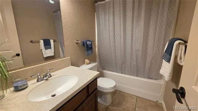 2224 Crestwood Lane Pueblo, CO 81008
