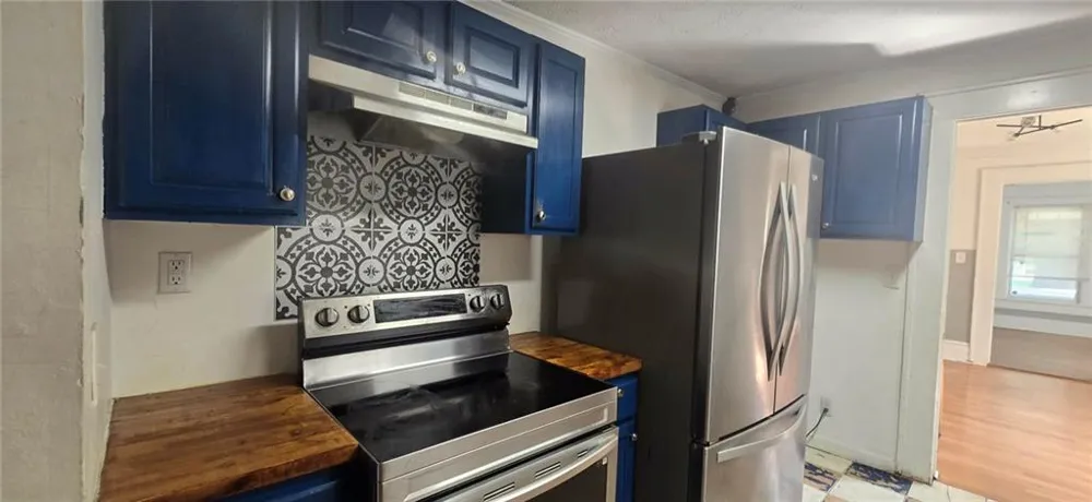 415 King Arnold Street Hapeville, GA 30354
