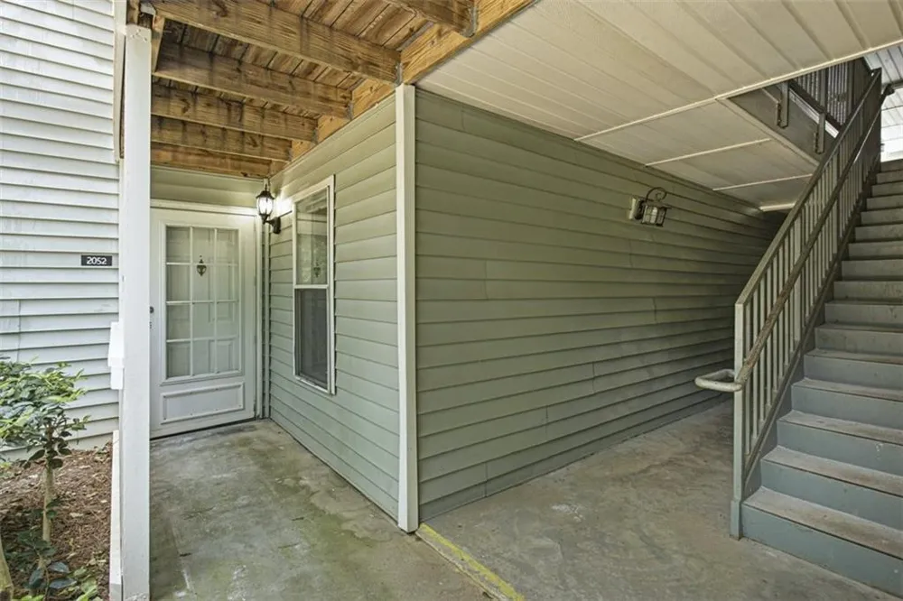 2052 Brian Way Decatur, GA 30033