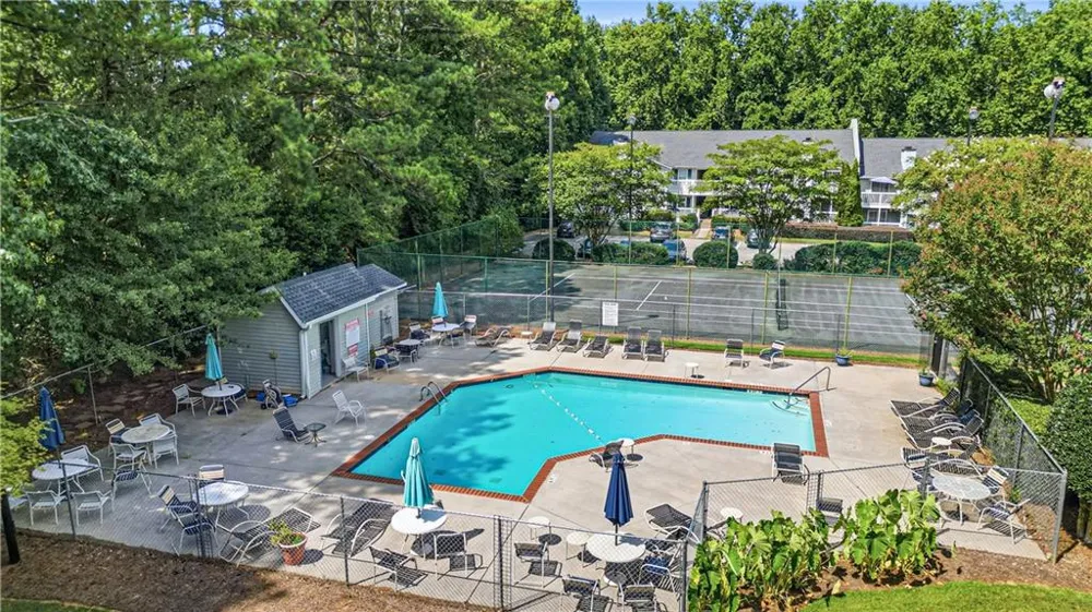 2052 Brian Way Decatur, GA 30033