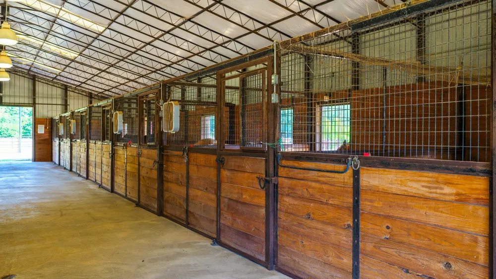 230 COUNTY ROAD 2434 Sulphur Springs, TX 75482