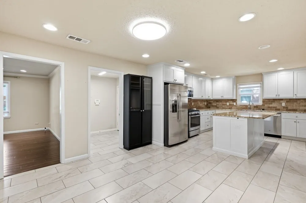 5708 Sunset Road Westworth Village, TX 76114