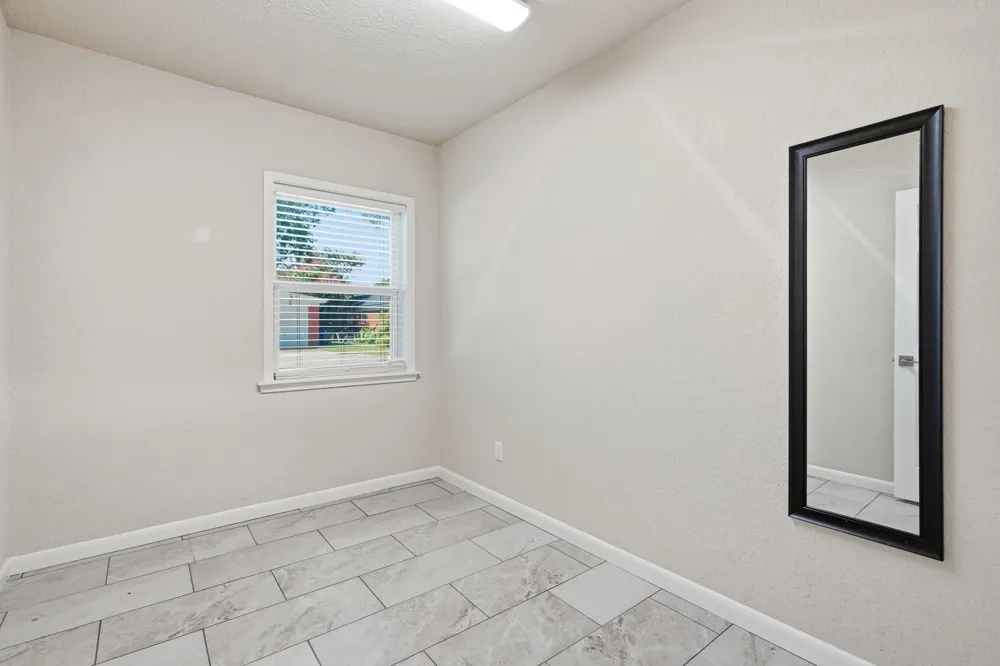 5708 Sunset Road Westworth Village, TX 76114