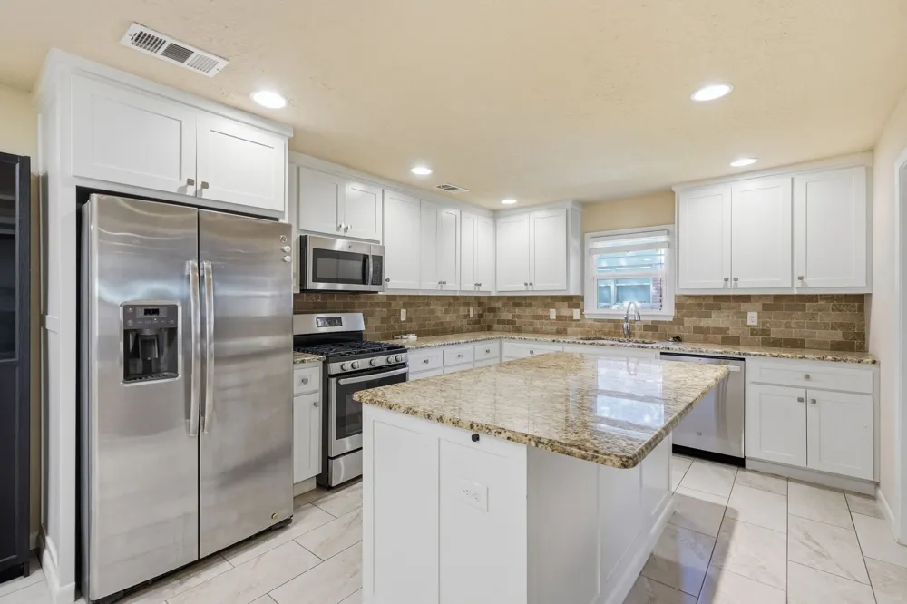 5708 Sunset Road Westworth Village, TX 76114