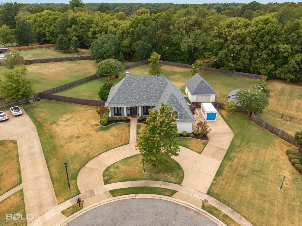111 Piccadilly Circle Bossier City, LA 71111