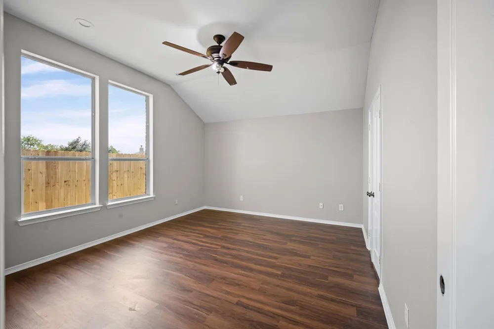 444 De Coster Boulevard Alvin, TX 77511