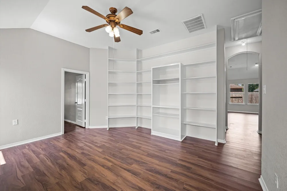 444 De Coster Boulevard Alvin, TX 77511