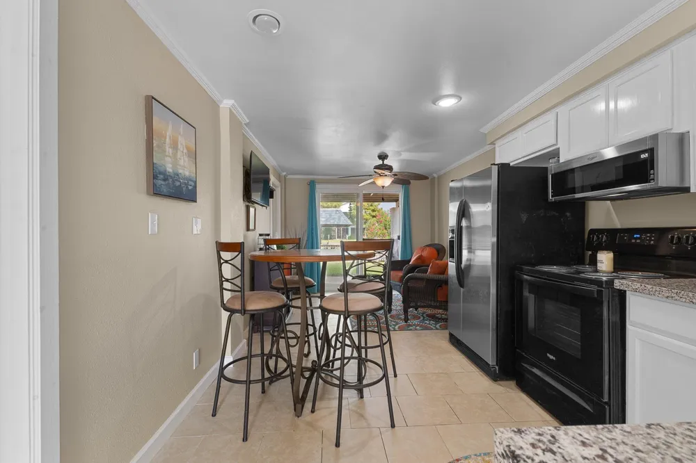 66 Tarpon Street Bayou Vista, TX 77563