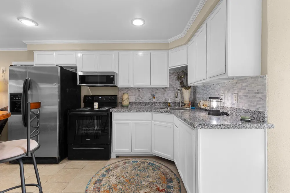 66 Tarpon Street Bayou Vista, TX 77563