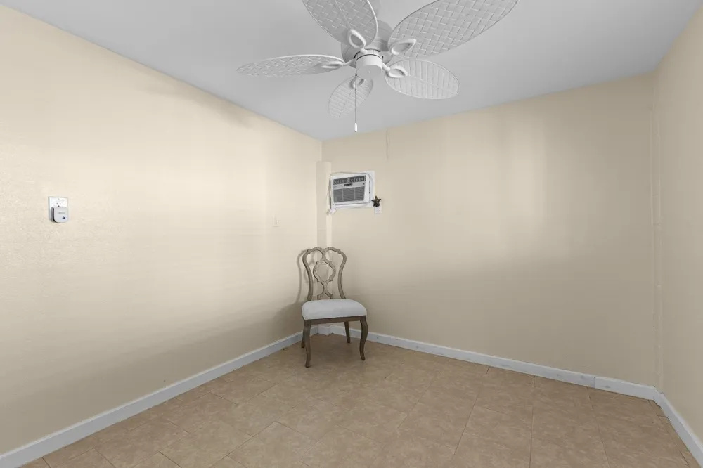 66 Tarpon Street Bayou Vista, TX 77563