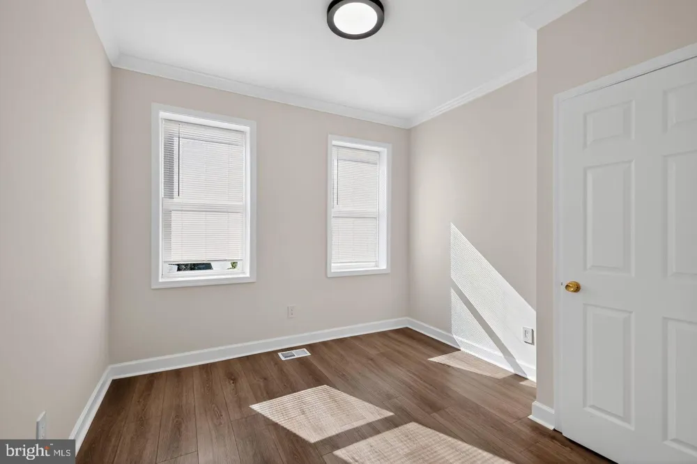 2737 RIGGS AVENUE Baltimore, MD 21216