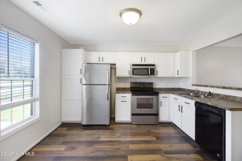 134 Cornerstone Place Jacksonville, NC 28546
