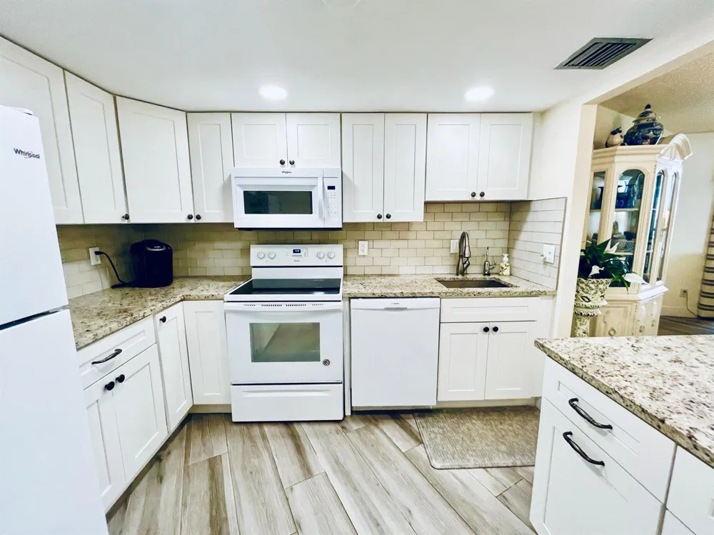 2800 Ocean Drive #A-16d Riviera Beach, FL 33404