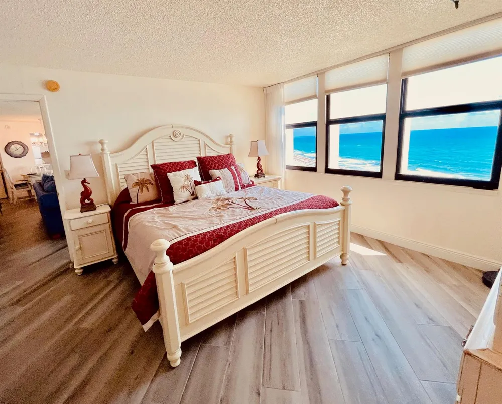 2800 Ocean Drive #A-16d Riviera Beach, FL 33404