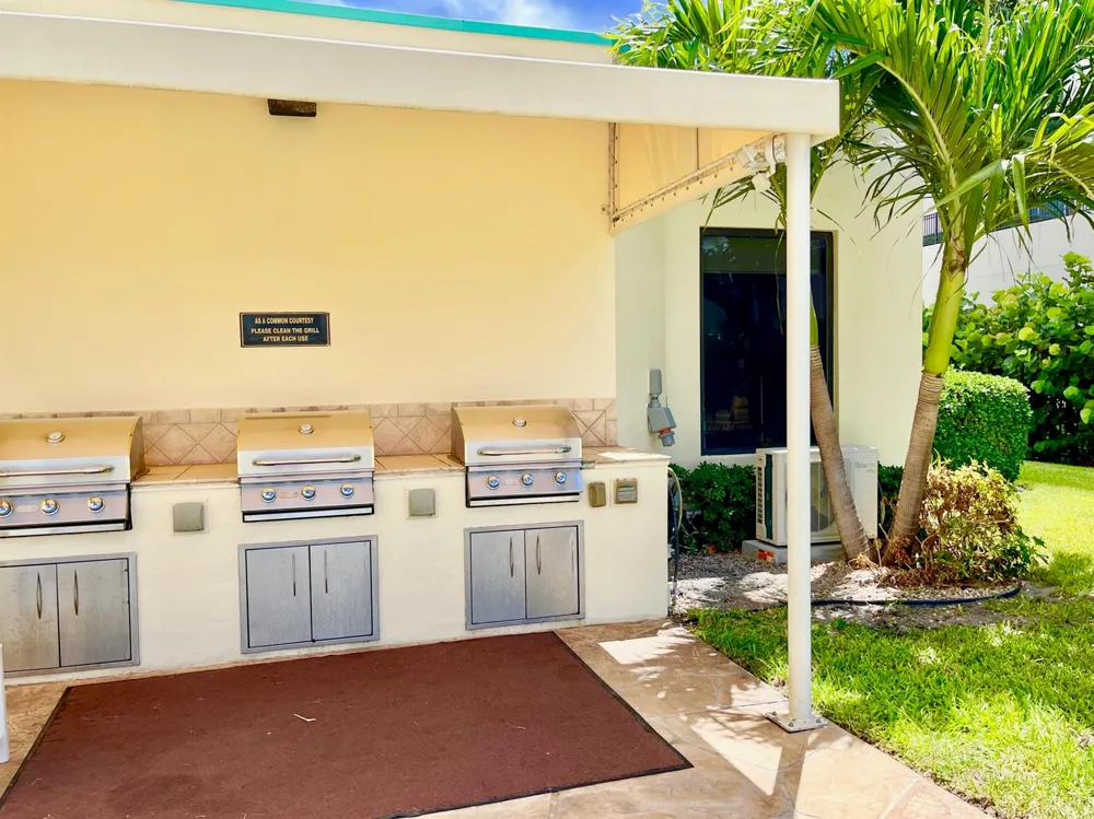 2800 Ocean Drive #A-16d Riviera Beach, FL 33404