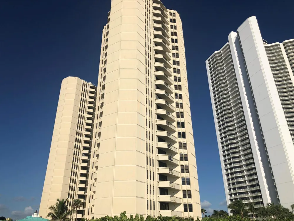 2800 Ocean Drive #A-16d Riviera Beach, FL 33404
