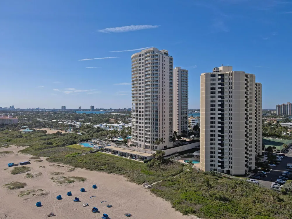 2800 Ocean Drive #A-16d Riviera Beach, FL 33404