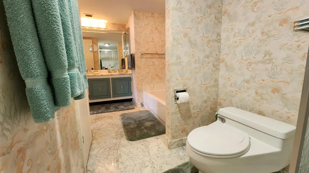 3400 Ocean Drive #1703 Riviera Beach, FL 33404