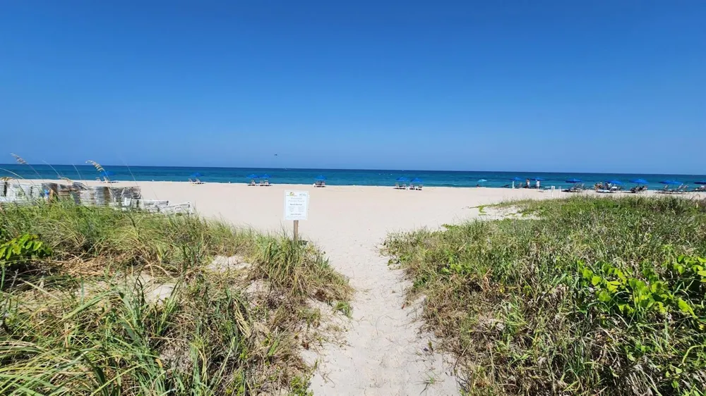 3400 Ocean Drive #1703 Riviera Beach, FL 33404