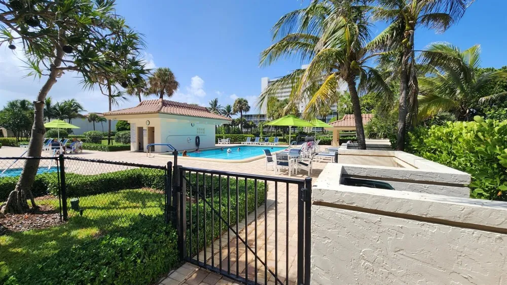 3400 Ocean Drive #1703 Riviera Beach, FL 33404