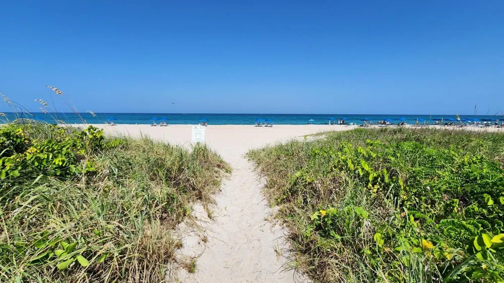 3400 Ocean Drive #1703 Riviera Beach, FL 33404